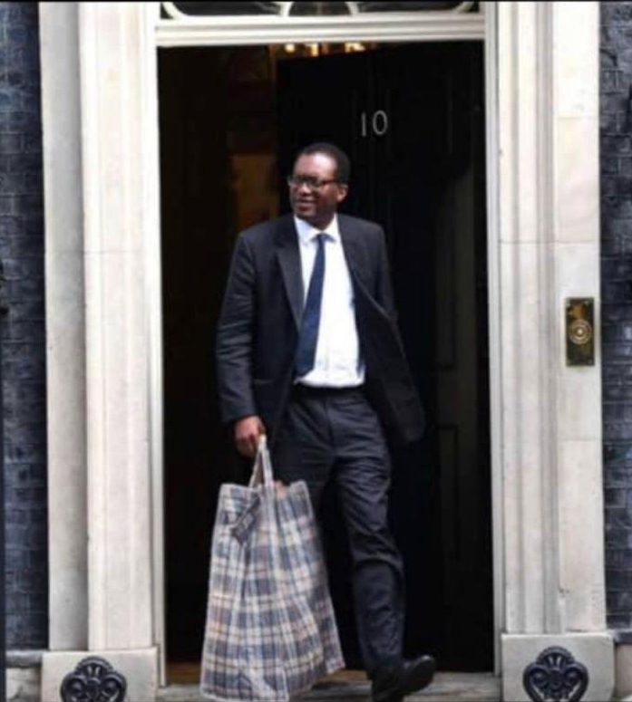 Kwasi Kwarteng with a Ghana Must Go Bag